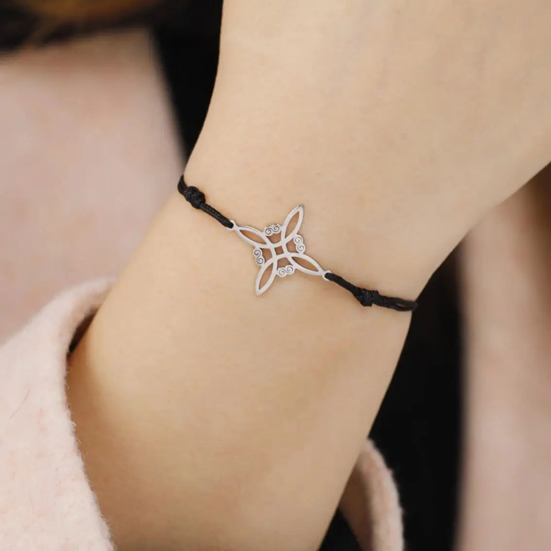 Irish Witch Knot Bracelet